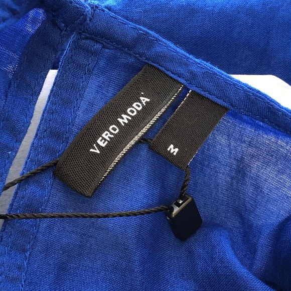 ⭐️ Vero Moda Patrice Embroidered Eyelet Bell Sleeve - Picture 11 of 16